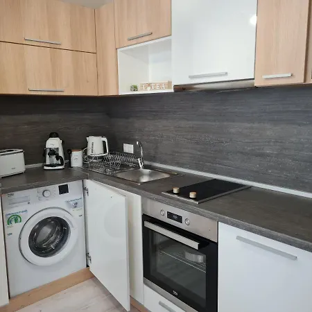 Ilarion 5 At Center Apartament Varna