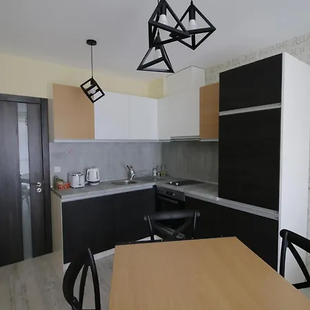 Appartamento Ilarion 5 At Center Varna
