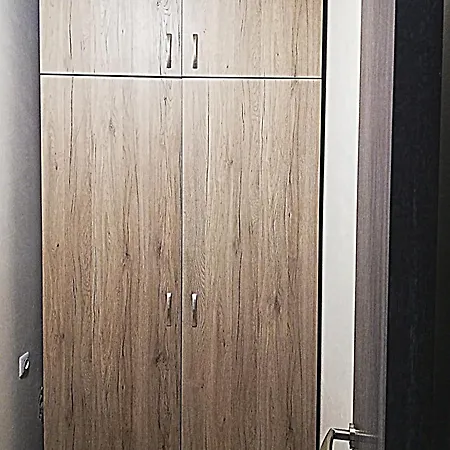 Ilarion 5 At Center Apartman