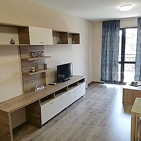 Appartamento Ilarion 5 At Center Varna
