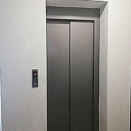 Ilarion 5 At Center Appartamento Varna