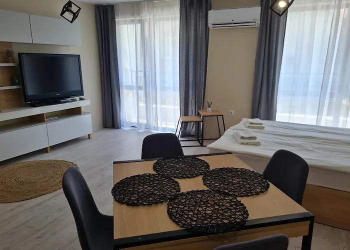 Ilarion 5 At Center * Varna